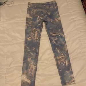 Athleta girls high rise printed leggings L/12, G/12